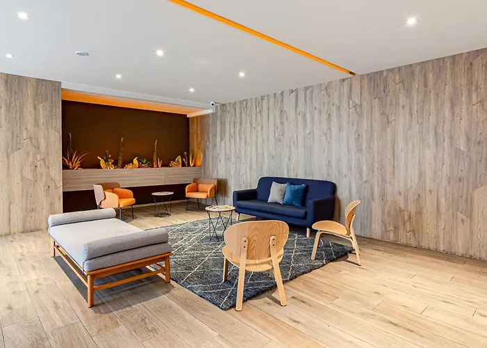 Kali Centro 4*
