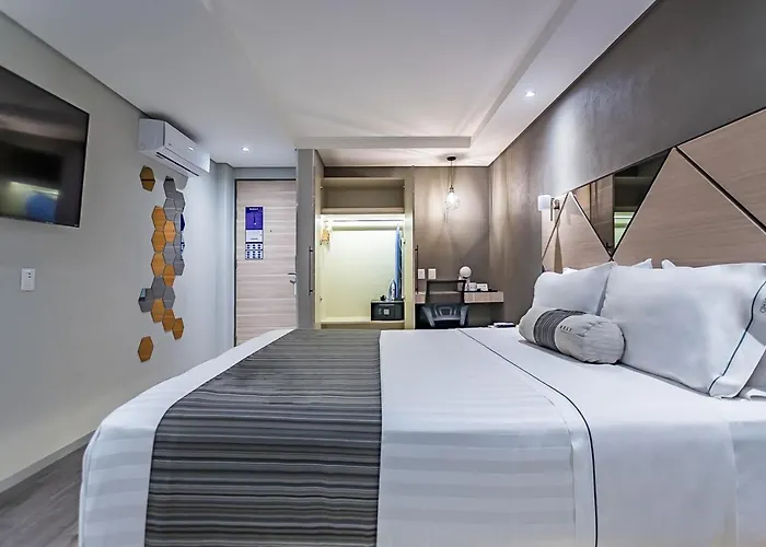 Hotel Kali Centro 4*